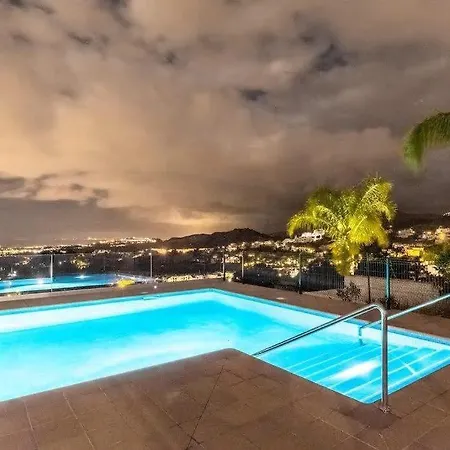 דירה Penthouse 2 Levels 240 M2 - With Panoramic View Of Marbella, Ocean & Mountains! *