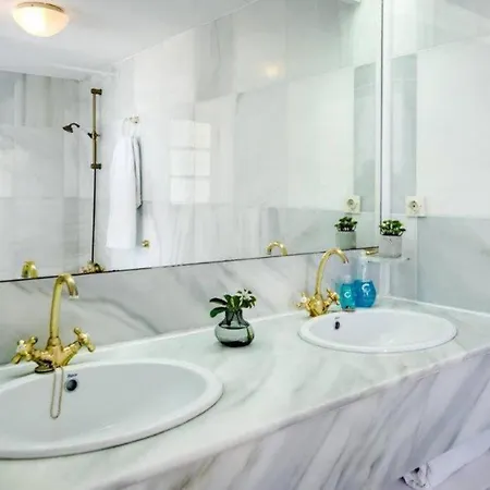 דירה Penthouse 2 Levels 240 M2 - With Panoramic View Of Marbella, Ocean & Mountains! *