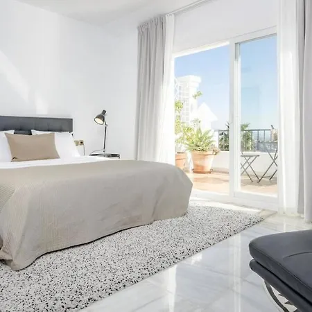 Penthouse 2 Levels 240 M2 - With Panoramic View Of Marbella, Ocean & Mountains! דירה *